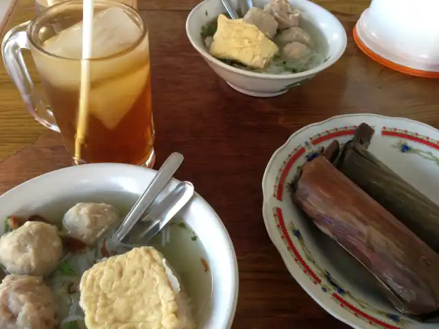 Gambar Makanan Bakso Mburi Pos 11