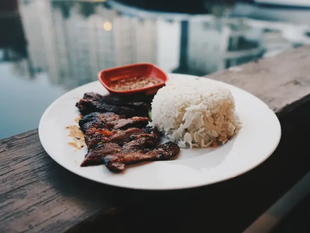 Gambar Makanan Cafe Dermaga (Bakmi Sakau) 13