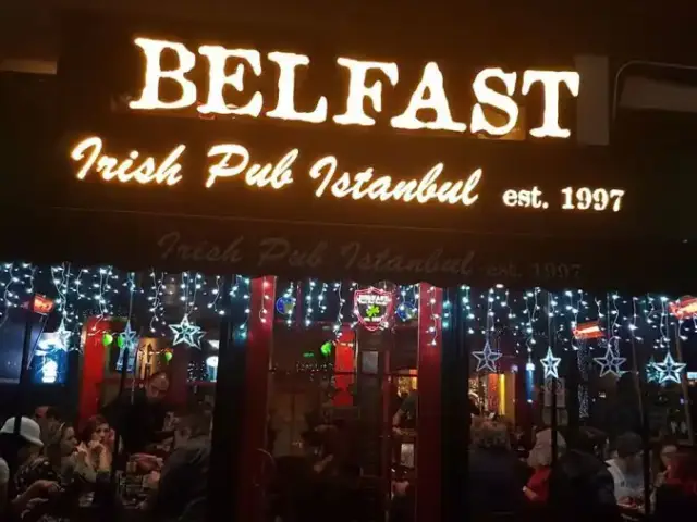 Belfast Irish Pub İstanbul'nin yemek ve ambiyans fotoğrafları 1