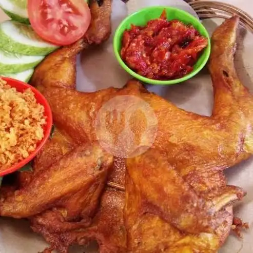 Gambar Makanan Ayam Goreng Tulang Lunak Pak Kustrad, Kebayoran Baru 8