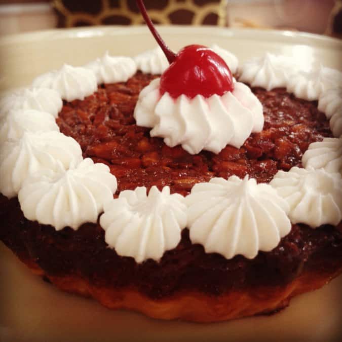 Mini Pies & Tarts near me in Libertad Discover Bakery food restaurant