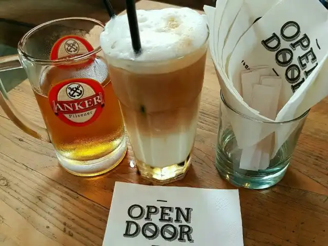 Gambar Makanan OPEN DOOR (Cafè , Bar & Patisserie) 5