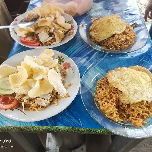 Gambar Makanan Lontong Padang Bufet Minang 12