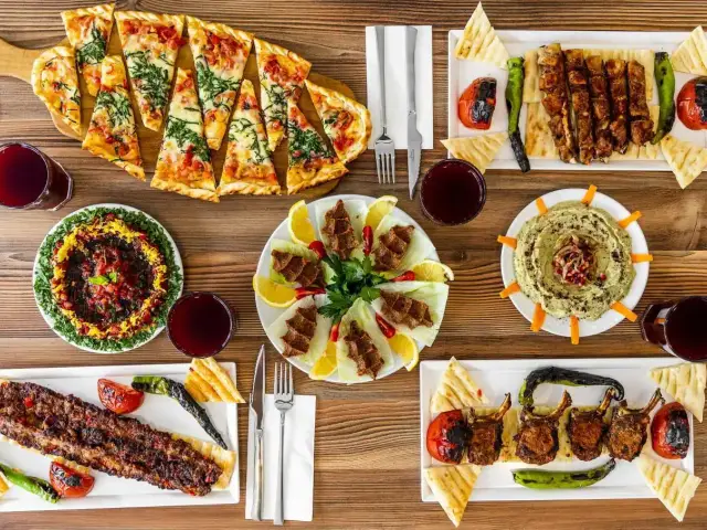 İksir Kebap Adana Ocakbaşı'nin yemek ve ambiyans fotoğrafları 1