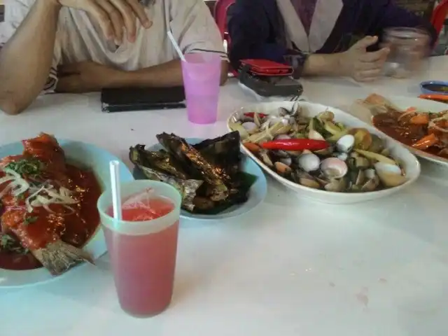 Sea View Restaurant (Ikan Bakar) Food Photo 10