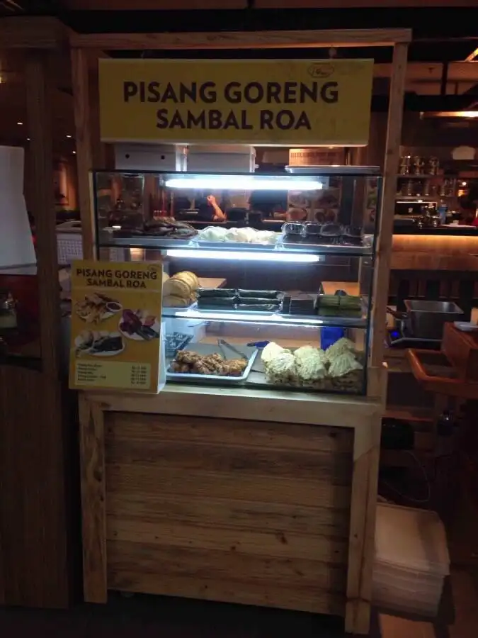 Pisang Goreng Sambal Roa