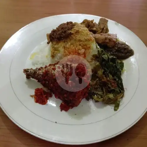 Gambar Makanan RUMAH MAKAN PADANG SALERO BASAMO 9