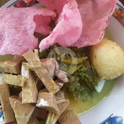 Gambar Makanan Ketupat Sayur Rang Koto, Pasar Ciracas 1