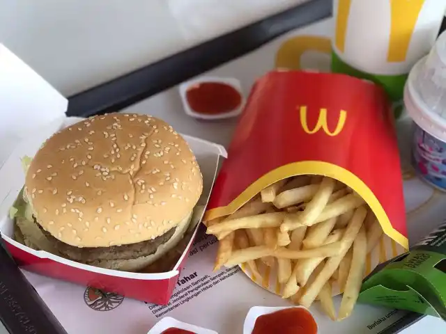 Gambar Makanan McDonald's 15