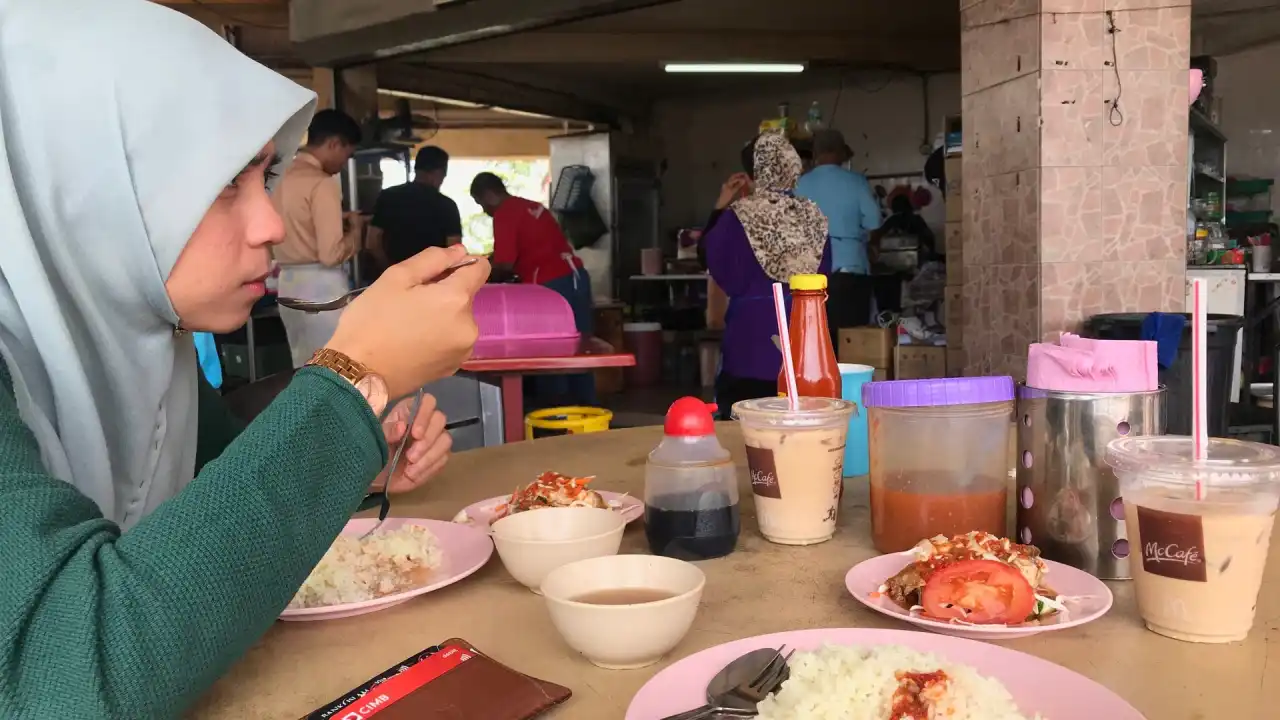 Nasi Ayam Ahla Natrah