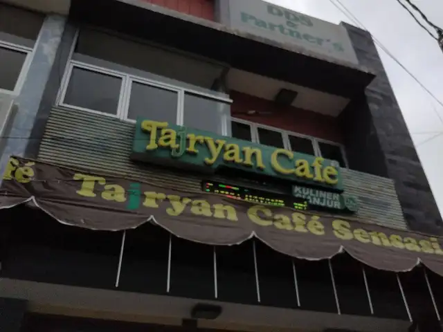 Gambar Makanan Tajryan Cafe 6