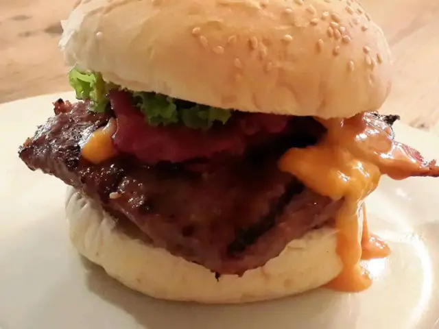Gambar Makanan Burger & Grill 12
