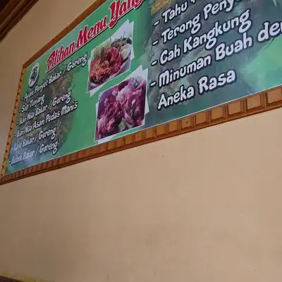 Ayam Penyet Bunda Madiun