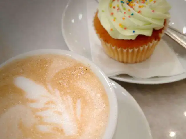 Bisou Bake Shop Food Photo 19