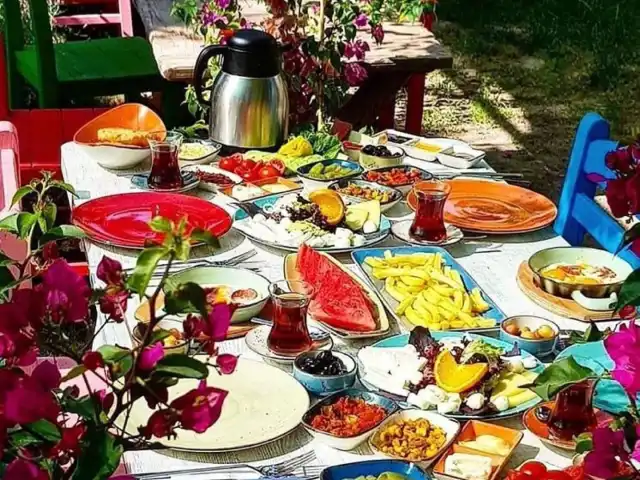 Düşler Bahçesi Firuzköy'nin yemek ve ambiyans fotoğrafları 19