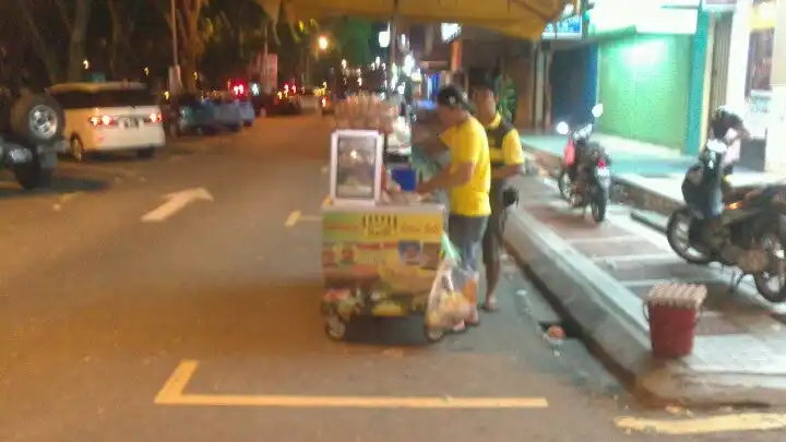 Ramly Burger Stall @ TTDI 99 SPEEDMART Food Photo 2