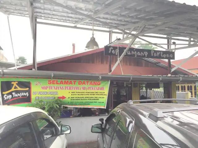 Gambar Makanan Sop Tunjang Pertama - Jl. Riau 12
