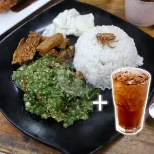 Gambar Makanan Dapoer Hijau Bang Gal, Blora 7