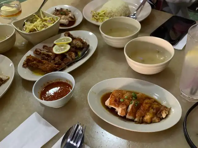 Ipoh Hainan Chicken Rice Food Photo 11