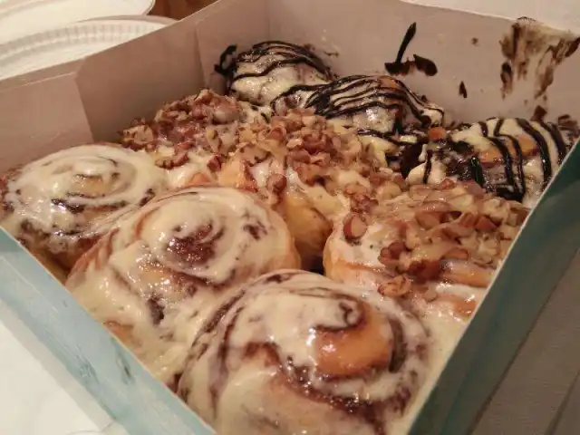 Cinnabon Food Photo 10