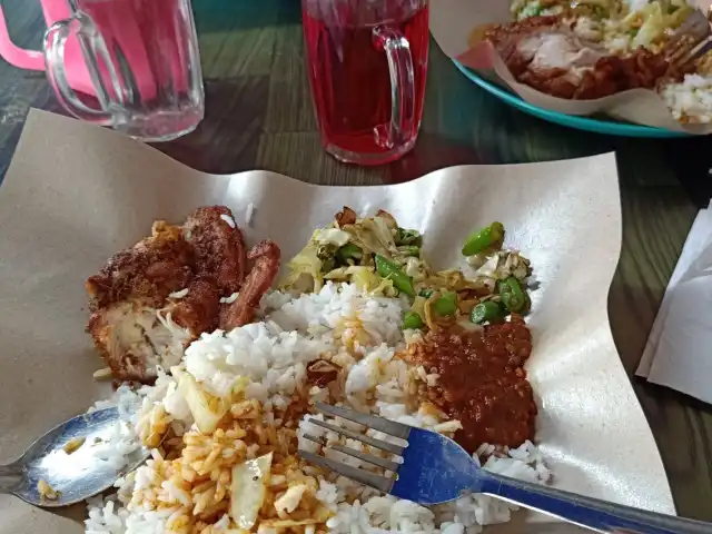 Nasi Kukus Ayam Dara Berempah Food Photo 5