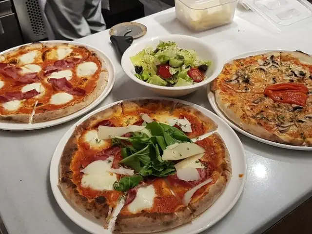 Pizza Public'nin yemek ve ambiyans fotoğrafları 6