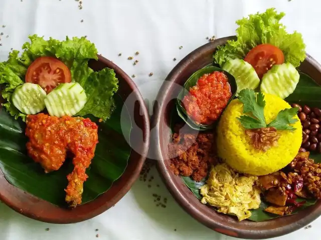 Gambar Makanan Nasi Kuning Babe Somad, Sukun 3