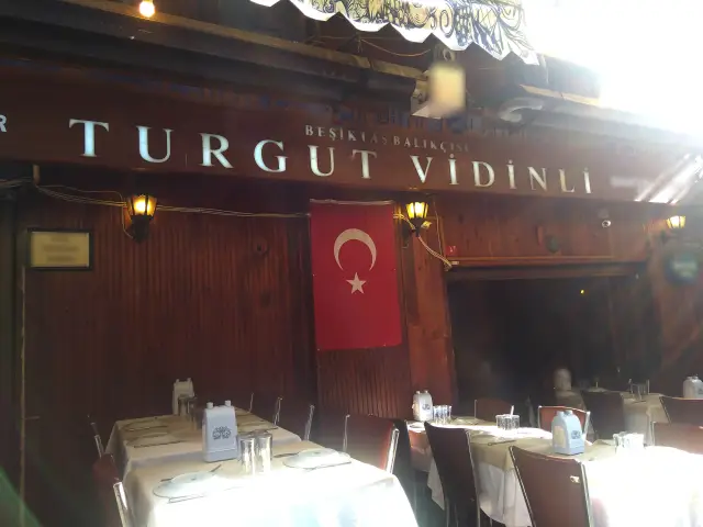 Turgut Vidinli Besiktas Balikcisi'nin yemek ve ambiyans fotoğrafları 17