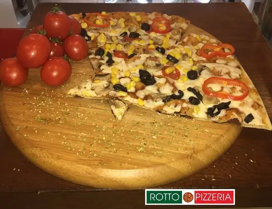 Rotto Pizzera'nin yemek ve ambiyans fotoğrafları 53