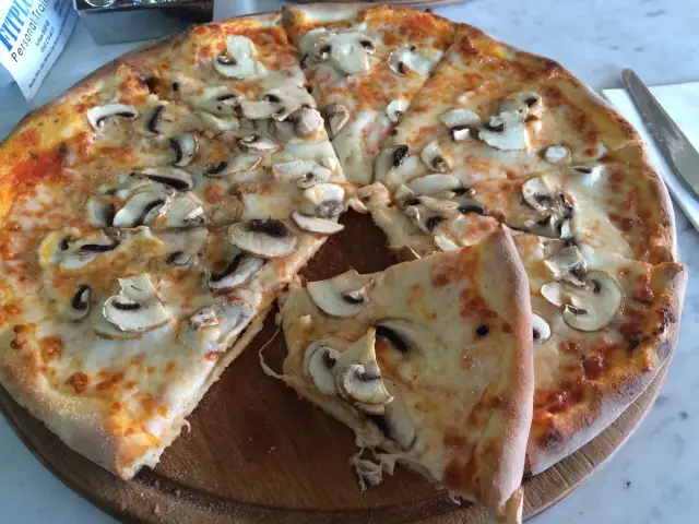 Pomodoro Pizza & Coffee'nin yemek ve ambiyans fotoğrafları 67