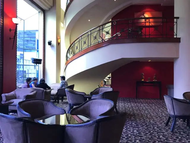 Gambar Makanan Lobby Lounge - Millennium Hotel Sirih 4