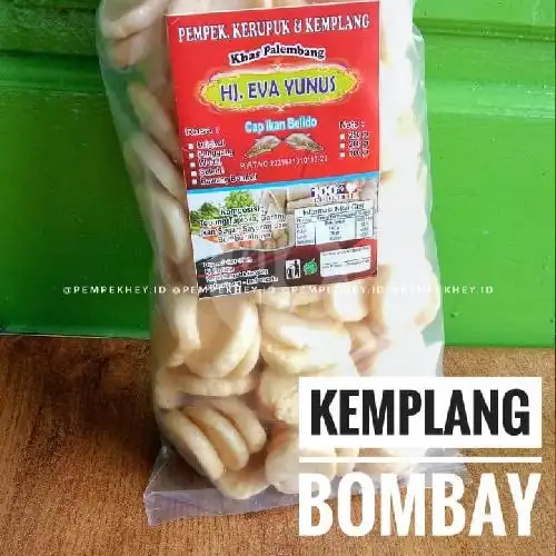 Gambar Makanan Kerupuk Kemplang Pempek Hj. Eva Yunus 5