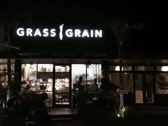 Gambar Makanan Grass And Grain 3