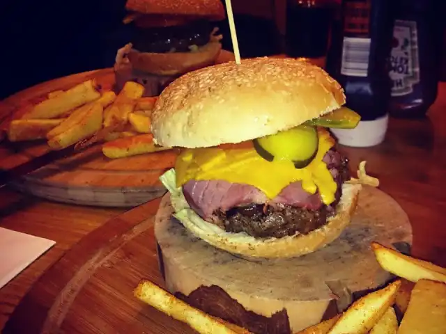 Beeves Burger&Steakhouse'nin yemek ve ambiyans fotoğrafları 13