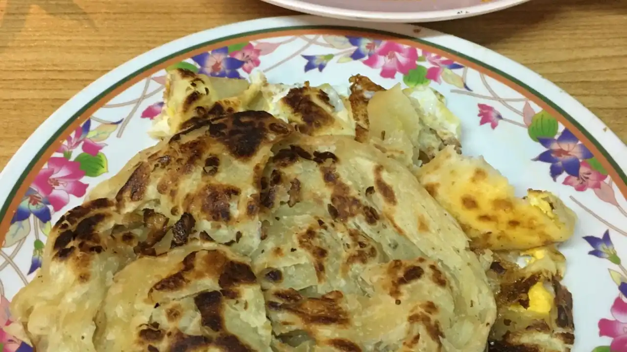 Roti Canai Dapur Arang Tangga Batu