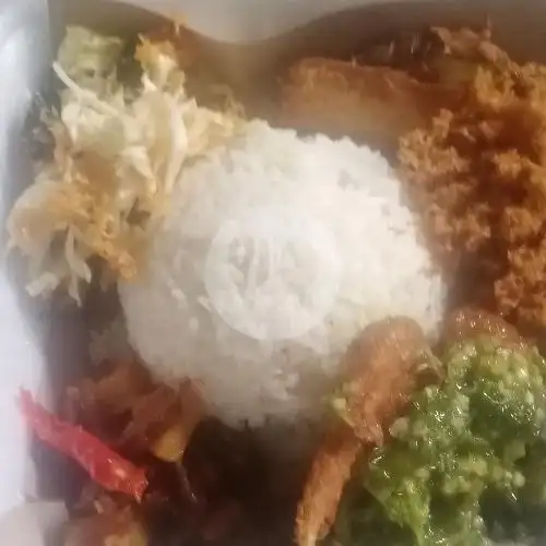 Gambar Makanan Warung Nasi Putra Minang Ayam Penyet Pringgan, Sei Tuntung Baru 1