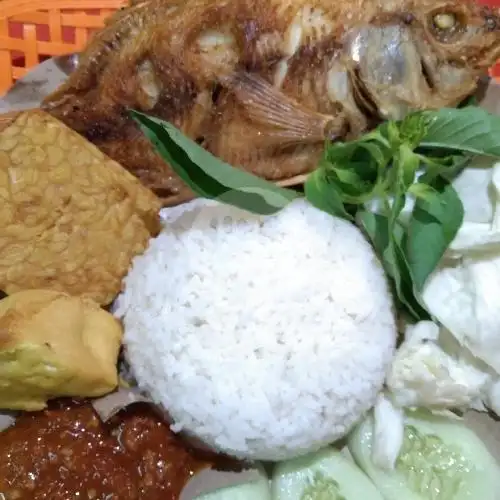 Gambar Makanan Pecel Lele Restu Ibu, Palmerah 1