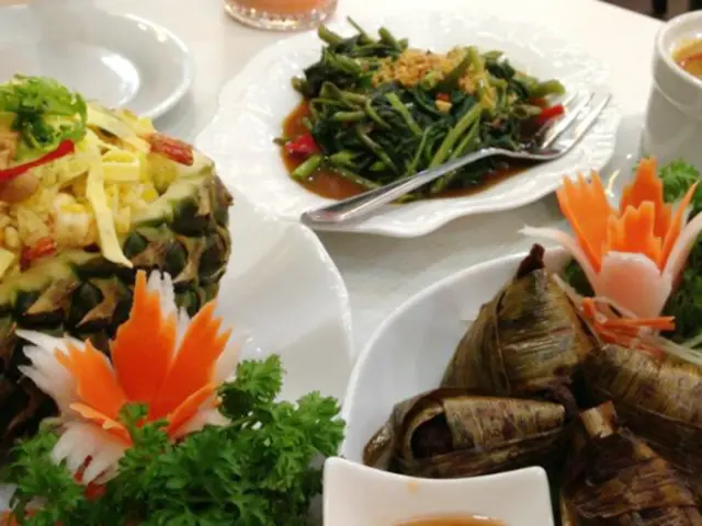 Double Queue Thai Cuisine Food Photo 2