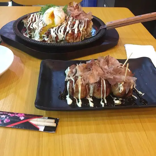 Osaka Takoyaki Food Photo 3