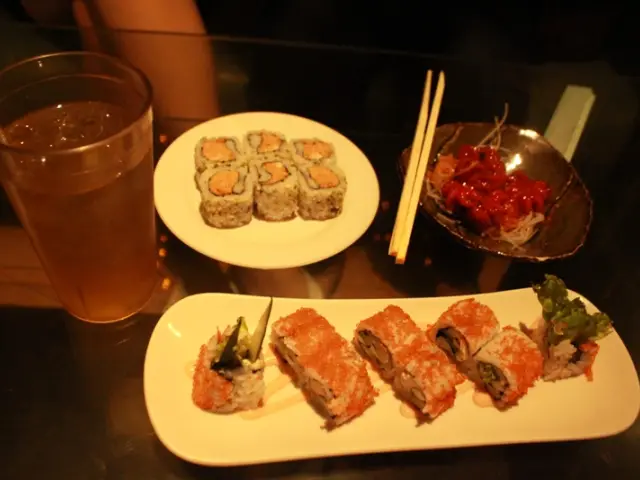 Gambar Makanan Sushi Naga 7