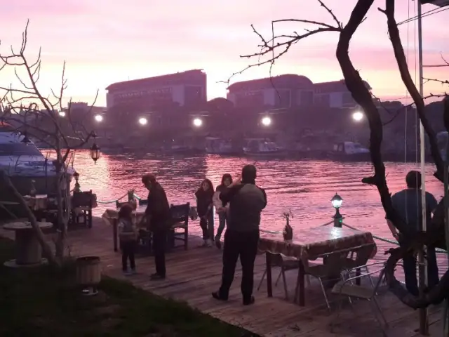 River Garden Restaurant'nin yemek ve ambiyans fotoğrafları 70