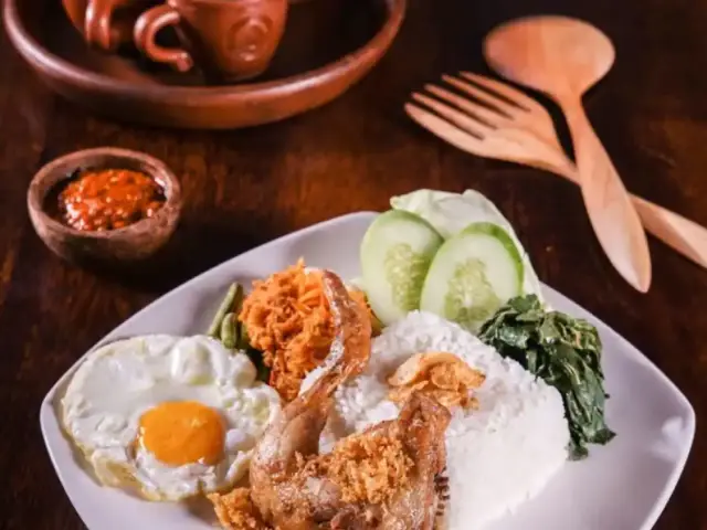 Gambar Makanan Soto Bu Tjondro 5