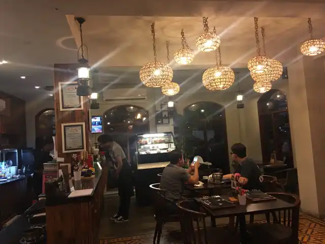 Kedai Locale Indonesian Bistro & Coffee