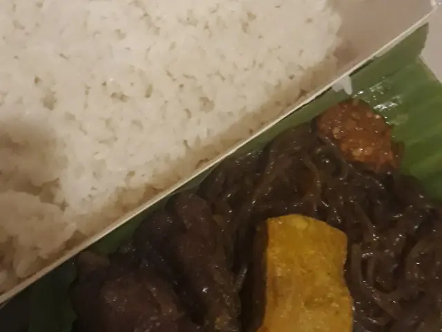 Gambar Makanan Depot Nasi Campur Pojok Tambak Bayan 7