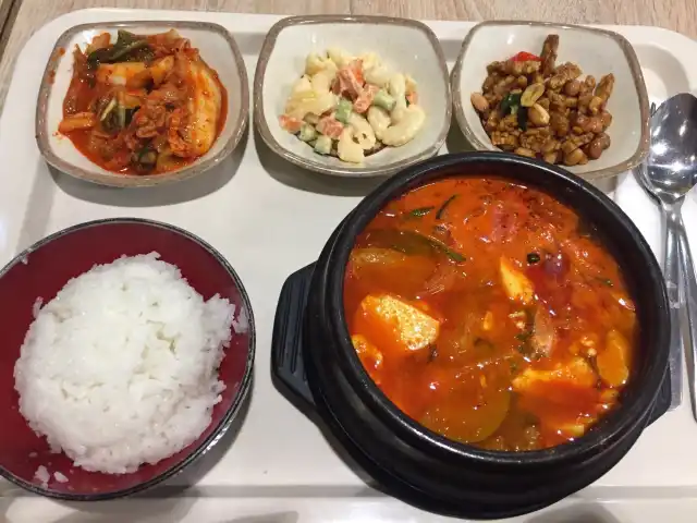 Gambar Makanan Mr. Park Korean Casual Dining 6