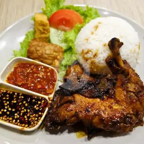 Gambar Makanan RM Priyangan, Jombang 1