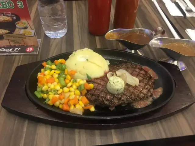 Gambar Makanan Steak 21 1