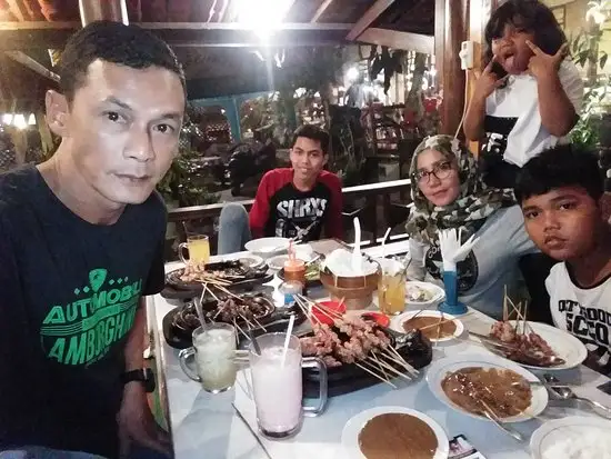 Gambar Makanan Sate Kelinci Batu 17