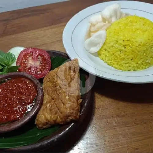 Gambar Makanan Nasi Kuning, Nasi Pecel & Penyetan Warung Boedhe, Krodan 15