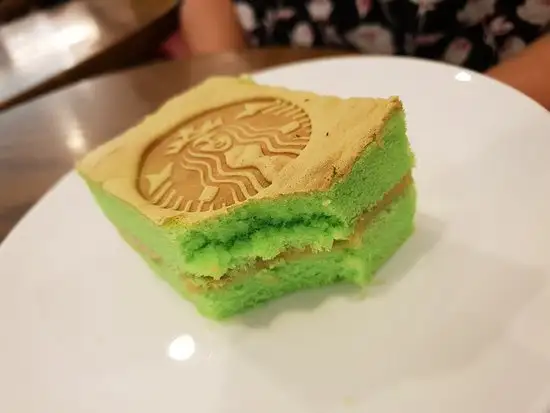 Gambar Makanan Starbucks 6